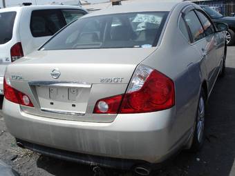 2005 Nissan Fuga Photos