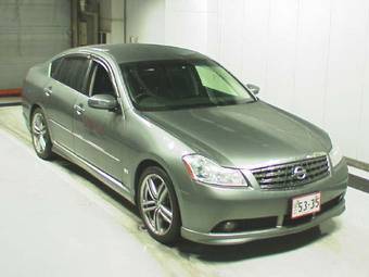2005 Nissan Fuga Photos
