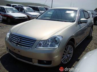 2005 Nissan Fuga Photos