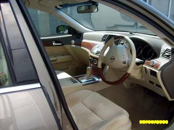 2005 Nissan Fuga Images