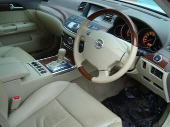 2005 Nissan Fuga Pictures