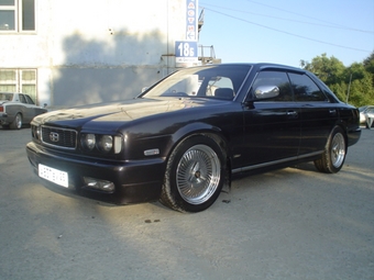 1992 Nissan Gloria