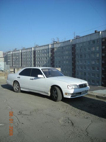 1995 Nissan Gloria