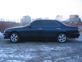 1997 Nissan Gloria