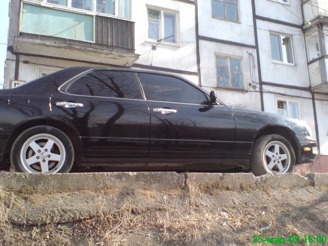 1997 Nissan Gloria