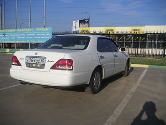 1998 Nissan Gloria