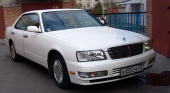 1998 Nissan Gloria