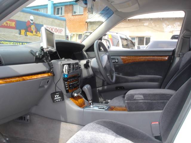 1999 Nissan Gloria