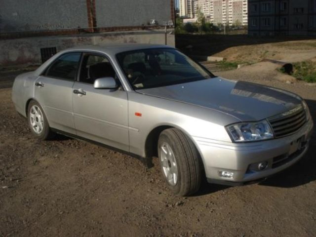 1999 Nissan Gloria