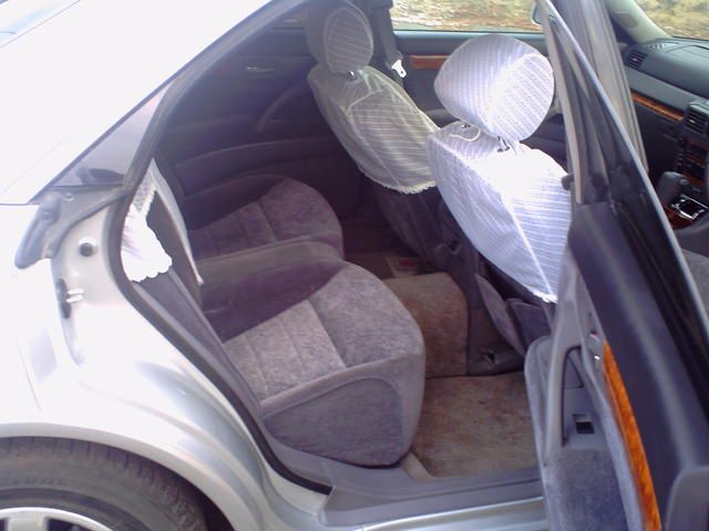 1999 Nissan Gloria