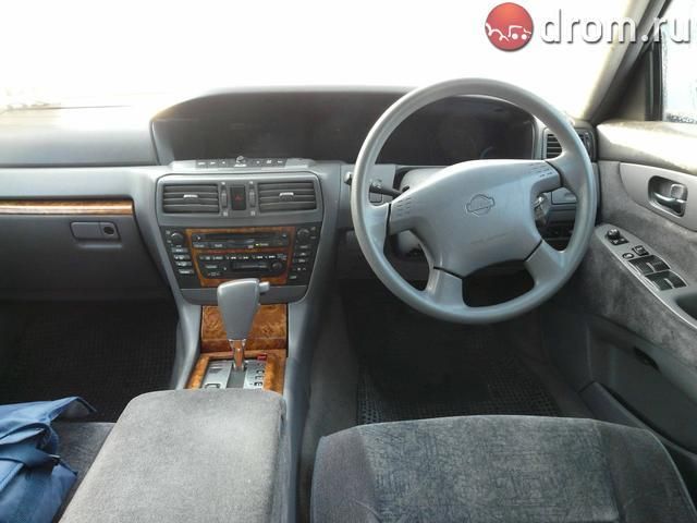 1999 Nissan Gloria