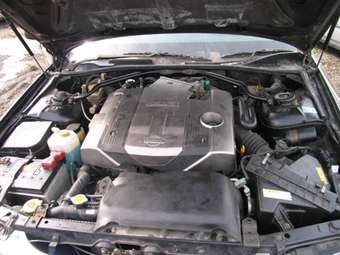 1999 Nissan Gloria Photos