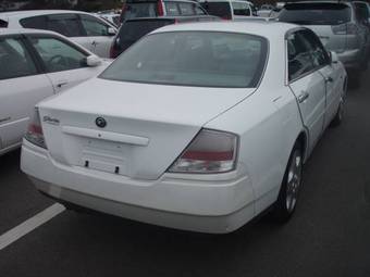 1999 Nissan Gloria Photos