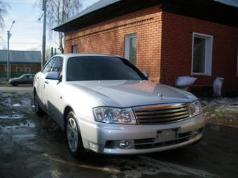 1999 Nissan Gloria Photos