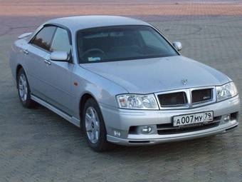 1999 Nissan Gloria Pictures