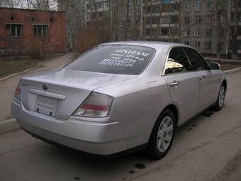 1999 Nissan Gloria Photos