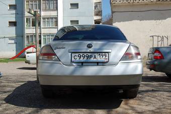 1999 Nissan Gloria Photos