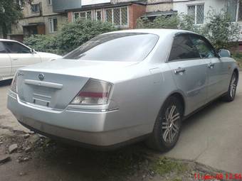 1999 Nissan Gloria Photos