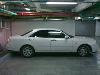 1999 Nissan Gloria Pics