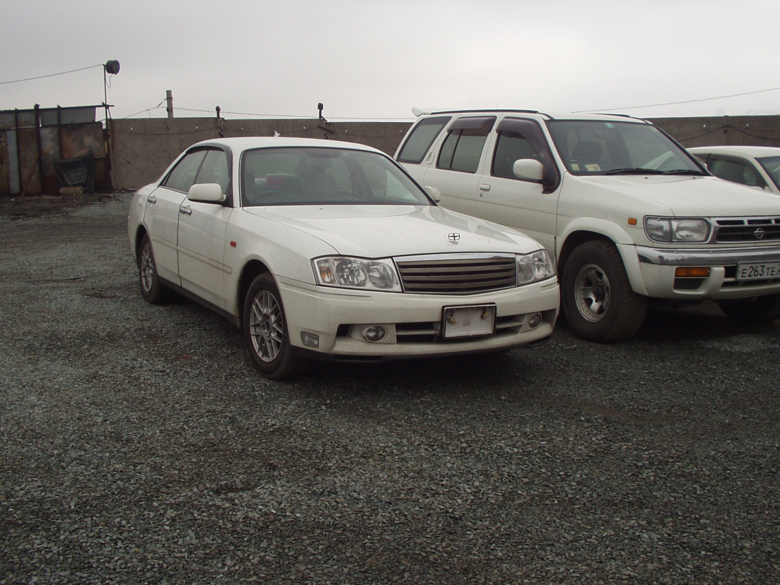 2000 Nissan Gloria