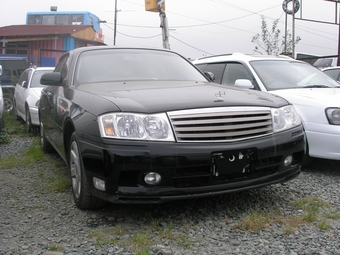 2000 Nissan Gloria