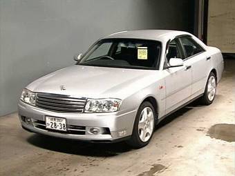 2000 Nissan Gloria