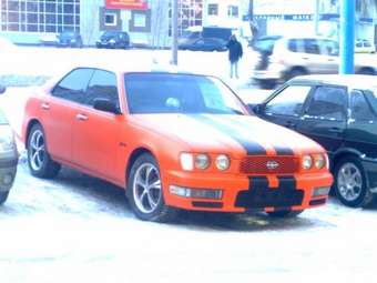 2000 Nissan Gloria