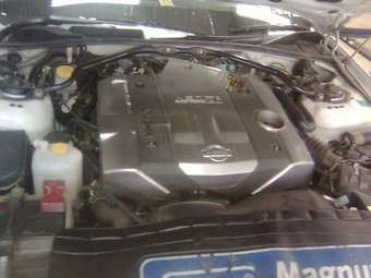 2000 Nissan Gloria Pictures