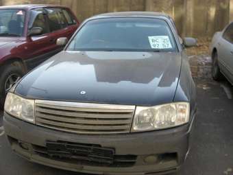 2000 Nissan Gloria Pictures
