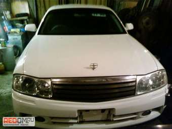 2000 Nissan Gloria Photos