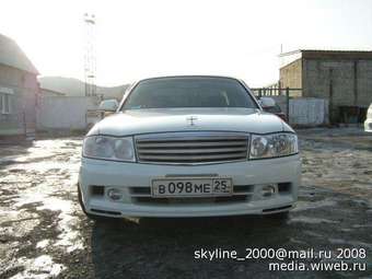 2000 Nissan Gloria Pictures