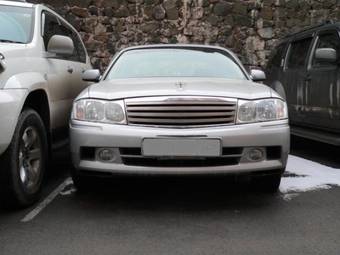 2000 Nissan Gloria Pictures