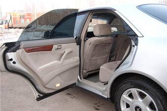 2000 Nissan Gloria For Sale