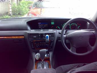 2000 Nissan Gloria For Sale