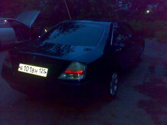 2000 Nissan Gloria Photos