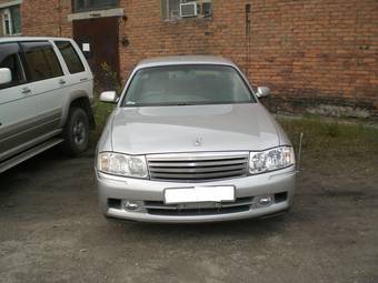 2000 Nissan Gloria Pictures