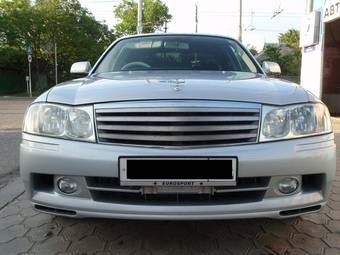 2000 Nissan Gloria Photos