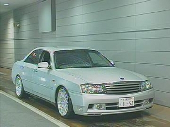 2001 Nissan Gloria