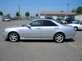 Nissan gloria 2001