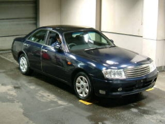 2001 Nissan Gloria