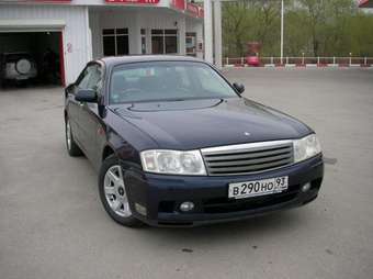 Nissan gloria 2001
