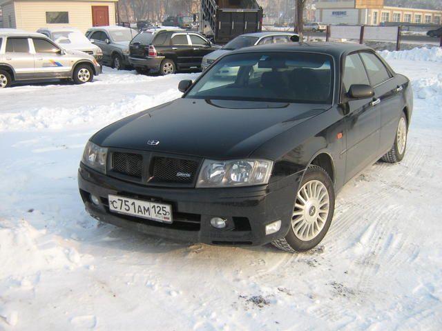 2001 Nissan Gloria