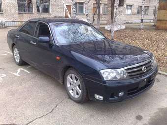 2001 Nissan Gloria