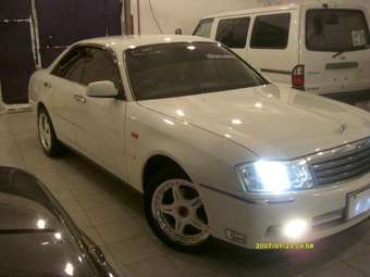 2001 Nissan Gloria Wallpapers