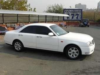 2001 Nissan Gloria Pics