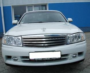 2001 Nissan Gloria Pics