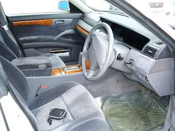 2001 Nissan Gloria For Sale