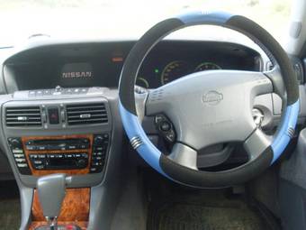 2001 Nissan Gloria Photos