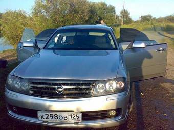 Nissan gloria 2001