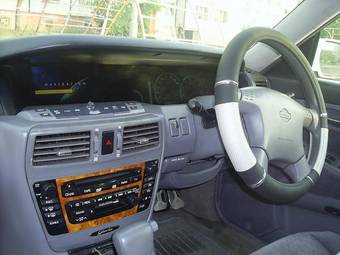 2001 Nissan Gloria For Sale